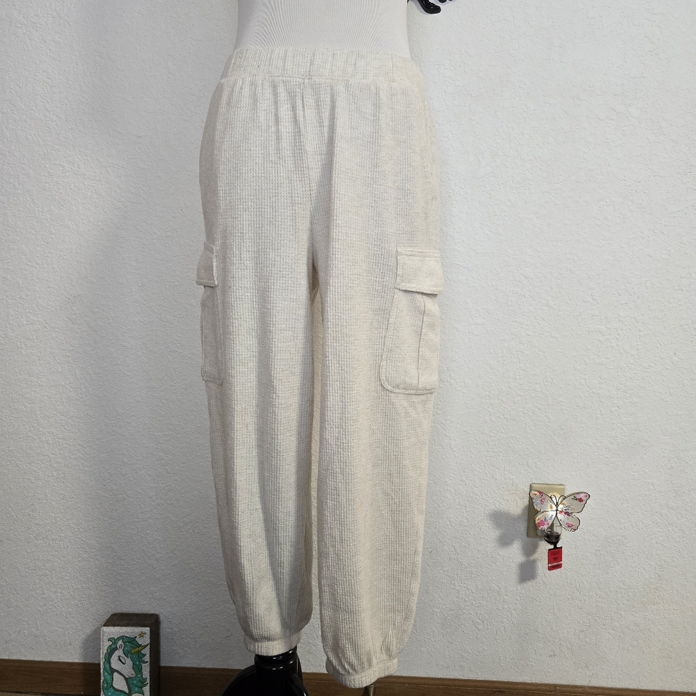 Aerie Cream Waffle Cargo Joggers